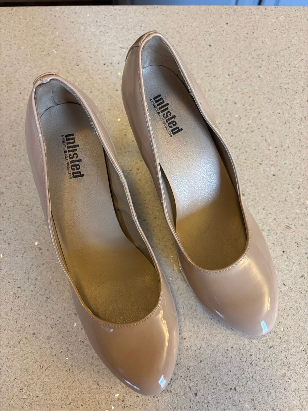 Unlisted heels
